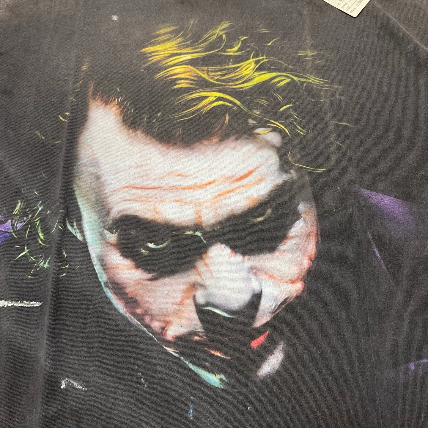 ⚠️This season's most important Batman and Joker IP collaboration SAINT Mxxxxxx x The Dark Knight BTM SS TEE /JOKER/BLACK Dark Knight Batman co-branded Joker character TEE Washed black S-XL Assute ready-to-wear dyeing, faded, re-washed and distressed, authentic proofing, custom-woven correct main mark, washed mark, difference between pictures and production, top-notch printing technology, God restores every pore of the Joker's headshot